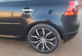 Golf 5 1.9lit for sale